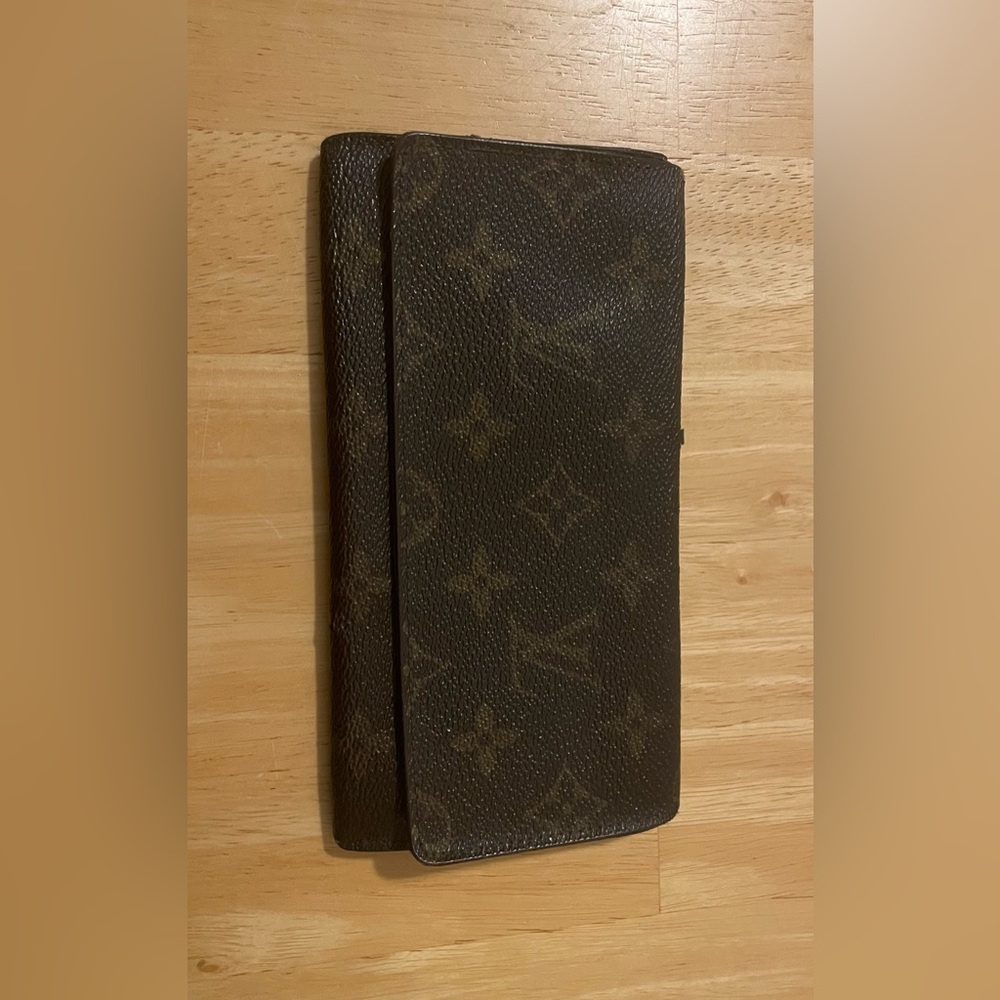 Louis Vuitton Wallet